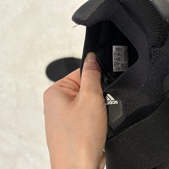 Size 8.5 - adidas UltraBoost DNA Cloud Black 2021 - Picture 6 of 8